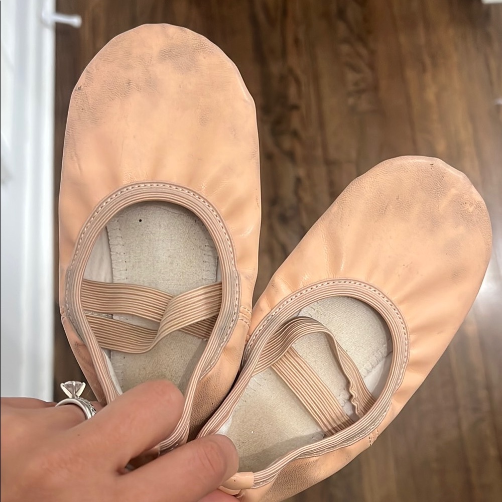 Tan Suede Slippers with Elastic Strap
